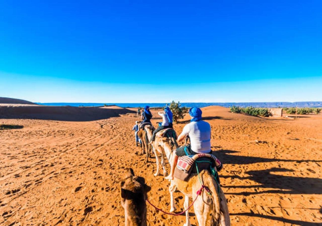 Desert Glamping Experience 梅尔祖卡 外观 照片