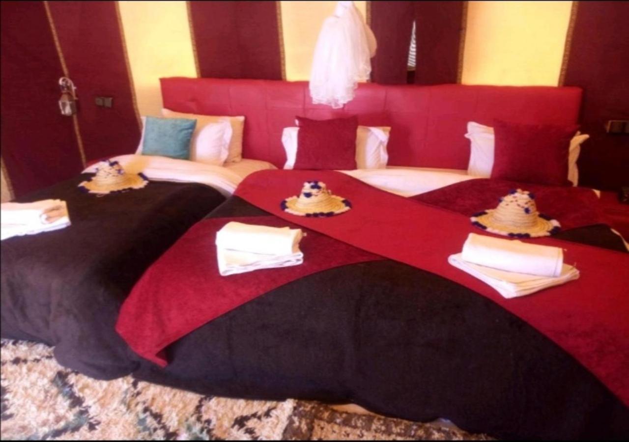 Desert Glamping Experience 梅尔祖卡 外观 照片