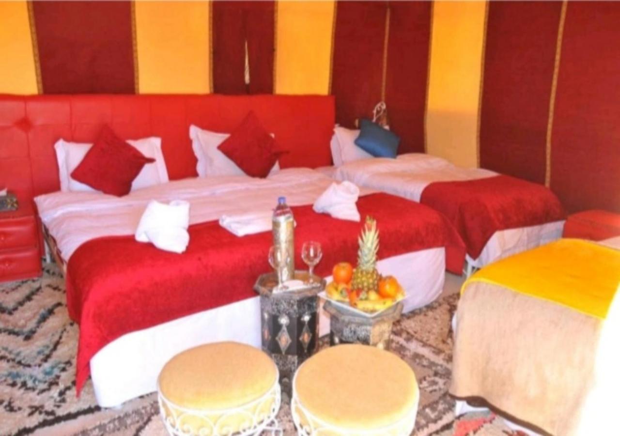 Desert Glamping Experience 梅尔祖卡 外观 照片