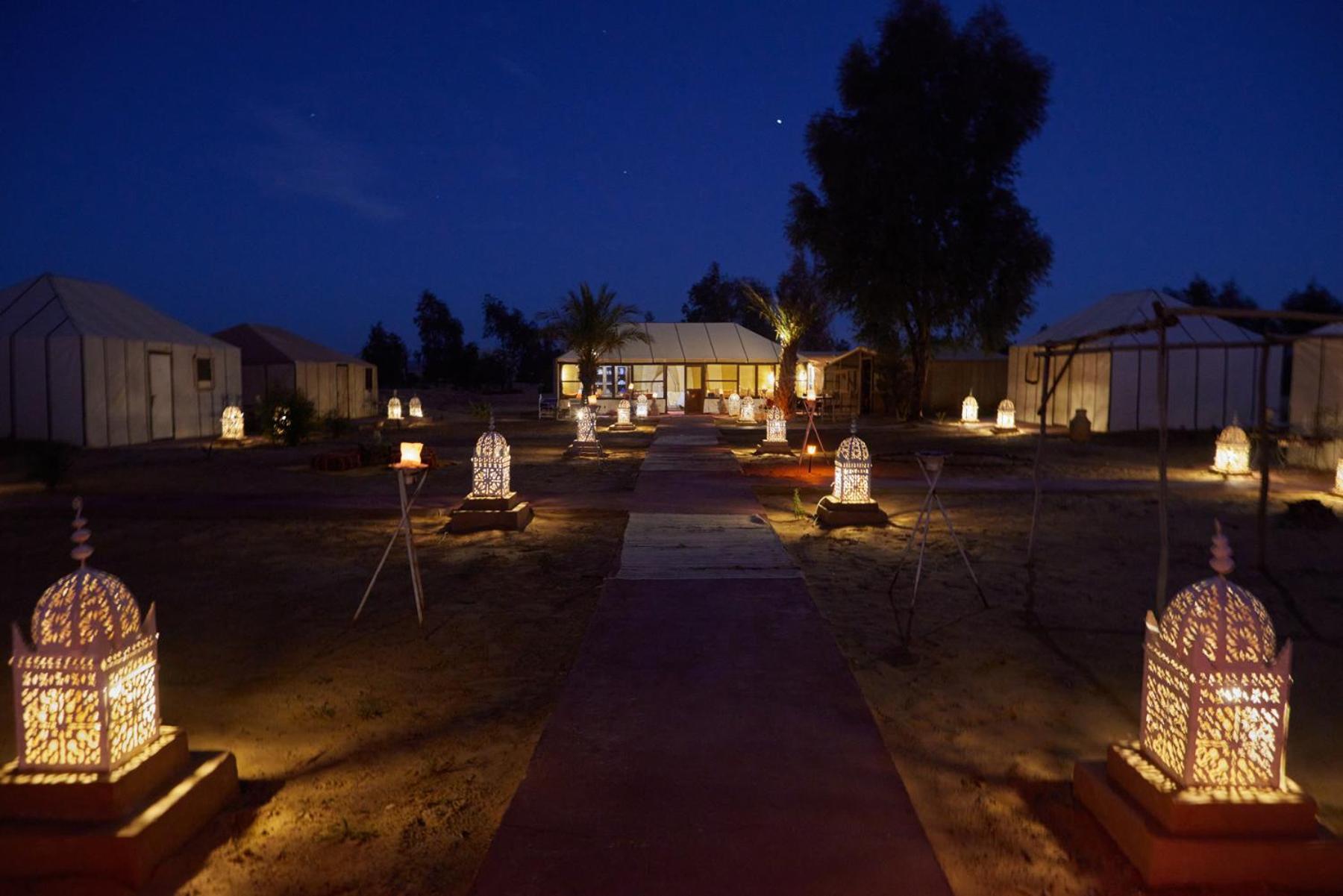 Desert Glamping Experience 梅尔祖卡 外观 照片
