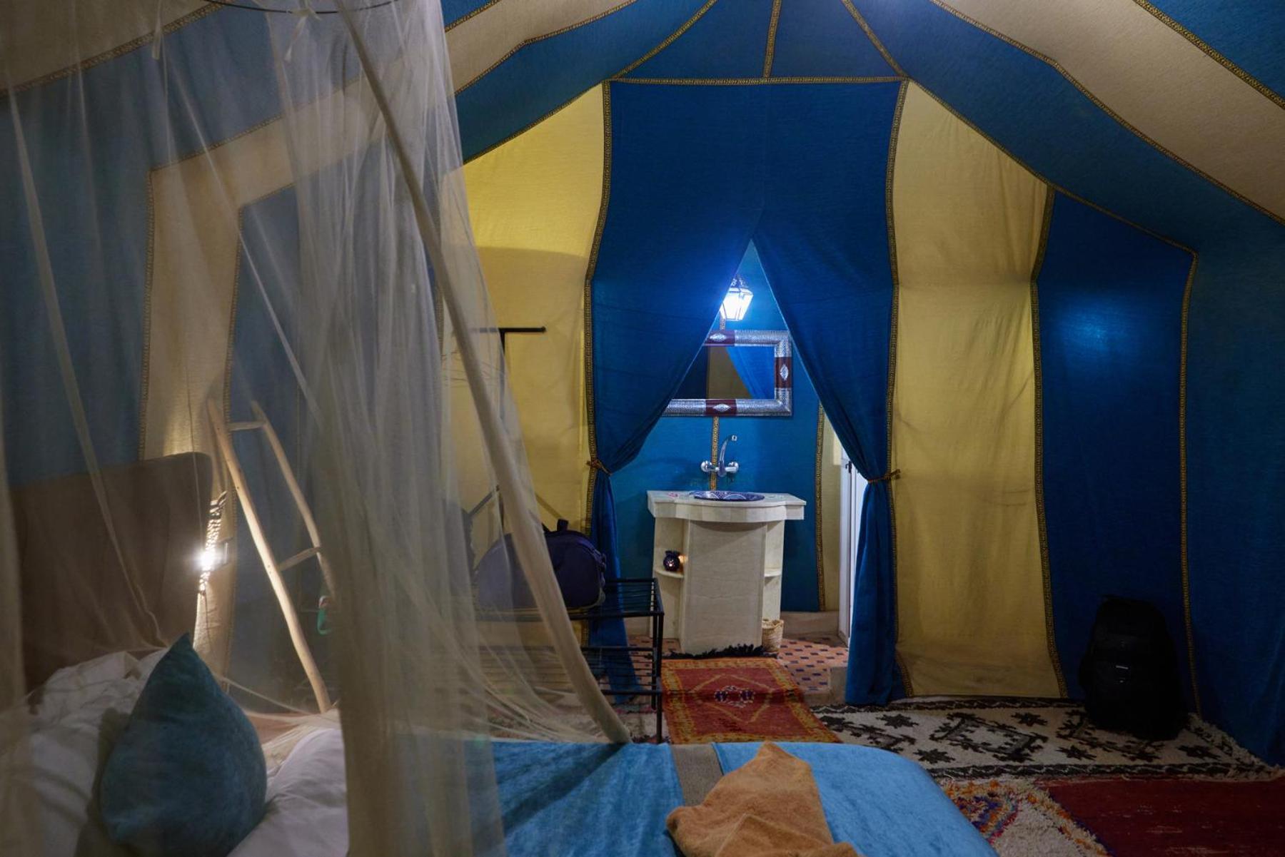 Desert Glamping Experience 梅尔祖卡 外观 照片